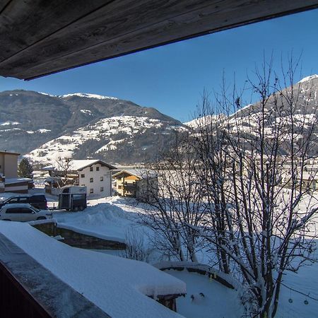 Beautiful Flat In Kaltenbach Near The Ski Area Apartment Bagian luar foto