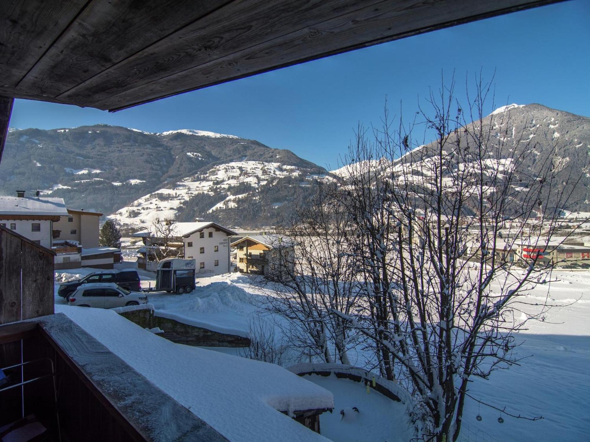 Beautiful Flat In Kaltenbach Near The Ski Area Apartment Bagian luar foto