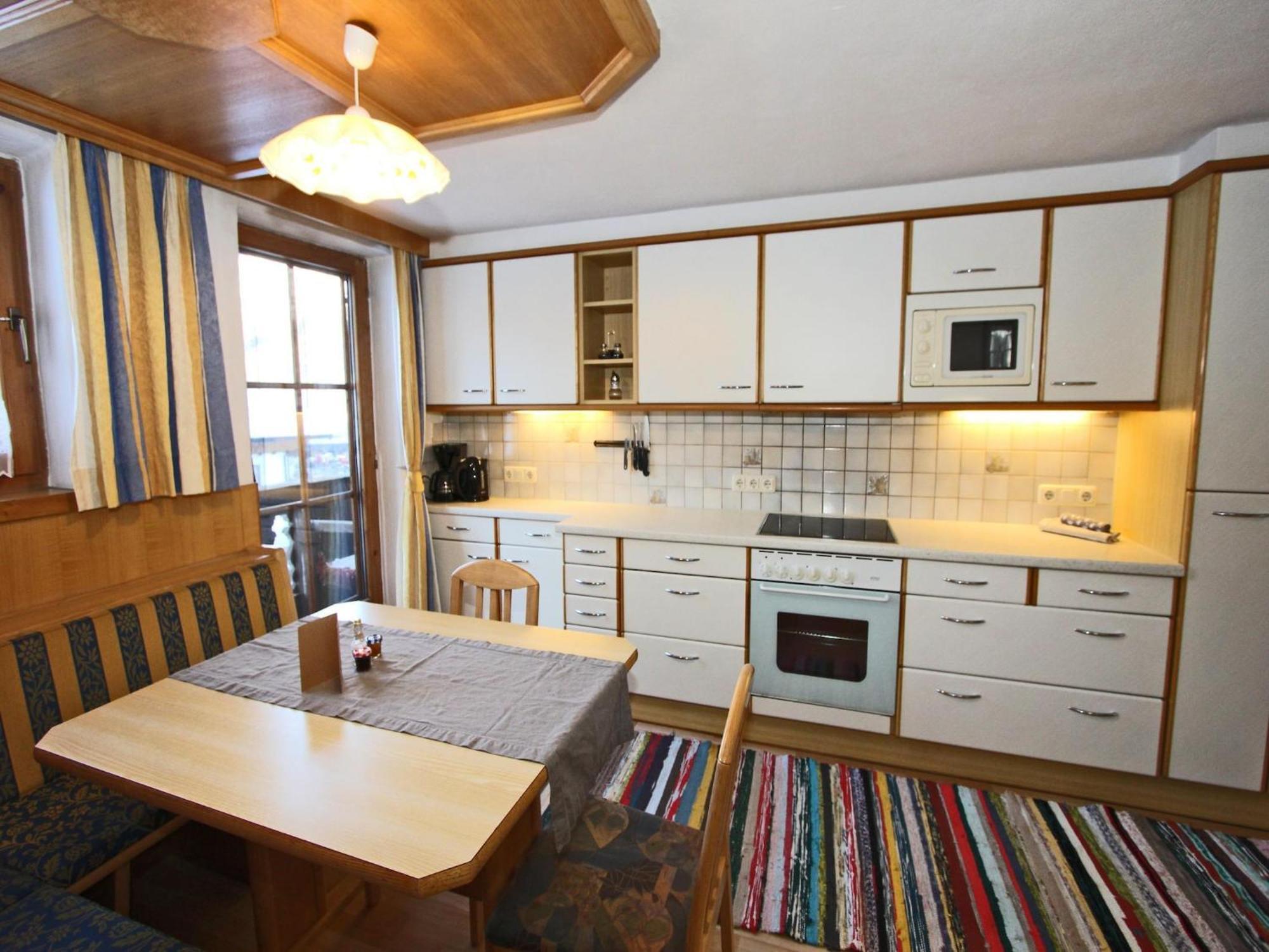 Beautiful Flat In Kaltenbach Near The Ski Area Apartment Bagian luar foto