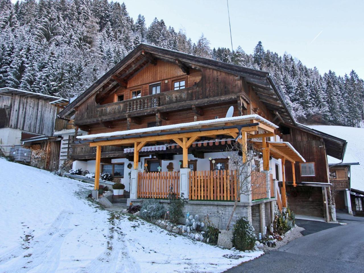 Beautiful Flat In Kaltenbach Near The Ski Area Apartment Bagian luar foto